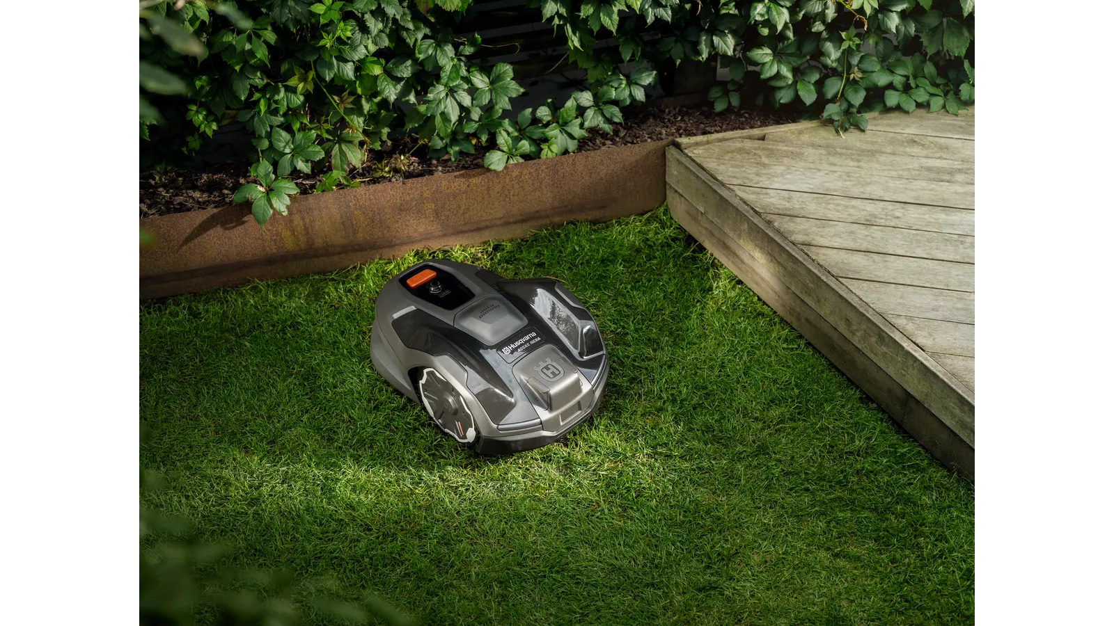 Husqvarna Automower® 405XE NERA mit kabelloser Technologie – Bild 2