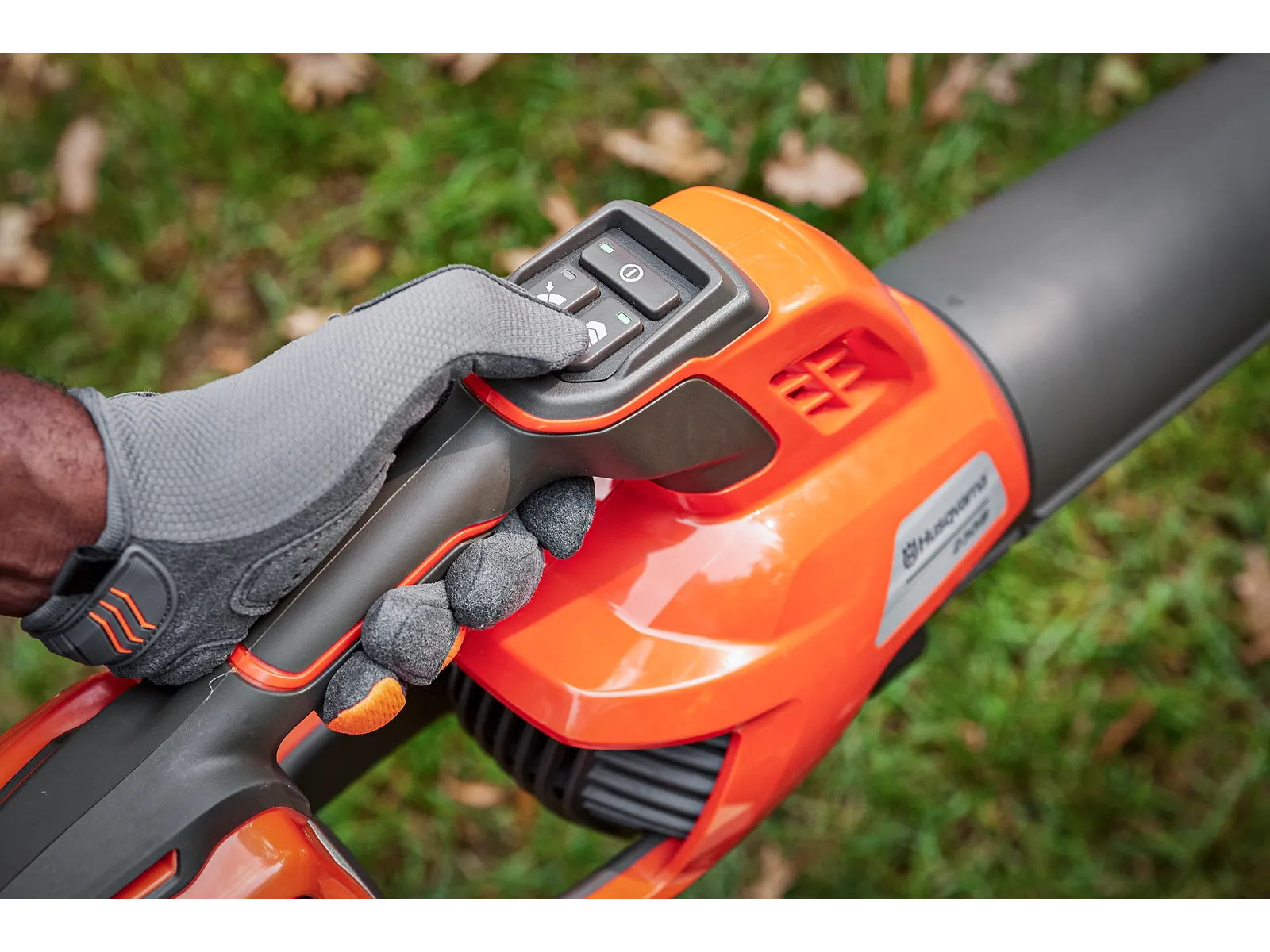 Husqvarna 230iB – Bild 6