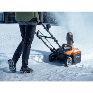Husqvarna Schneefräse ST 143i