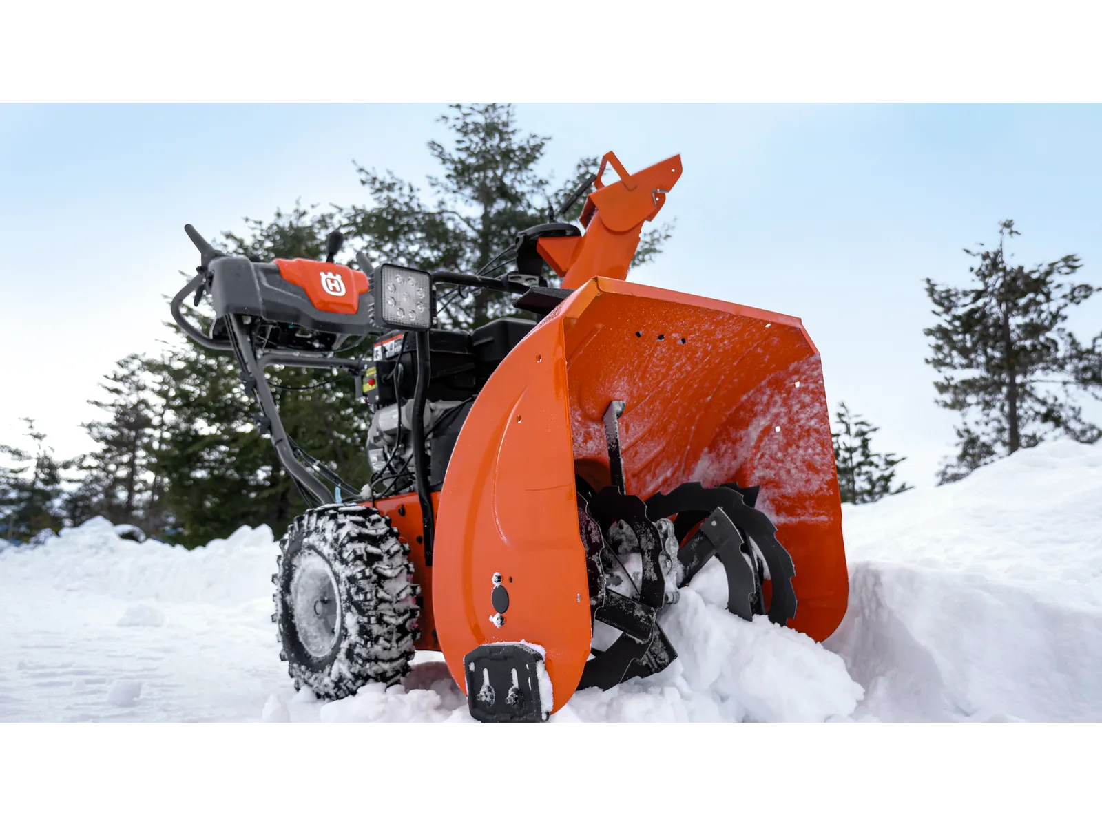 HUSQVARNA ST 224 – Bild 3