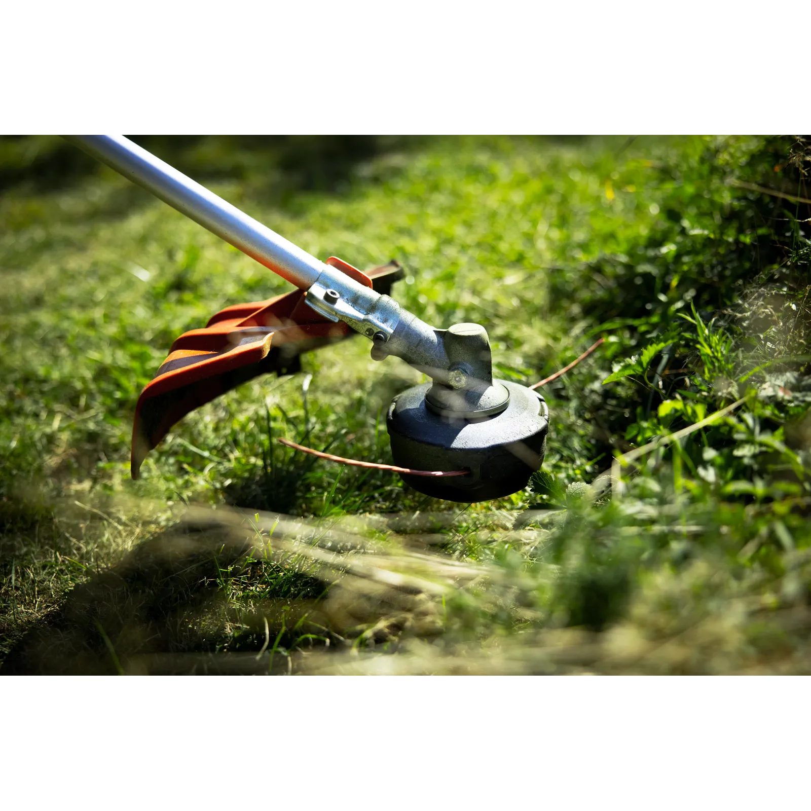 Husqvarna 325iR – Bild 7