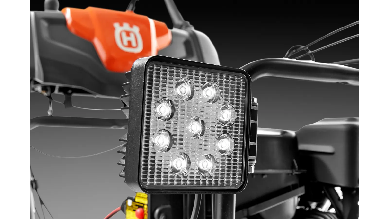 HUSQVARNA ST 224 – Bild 5